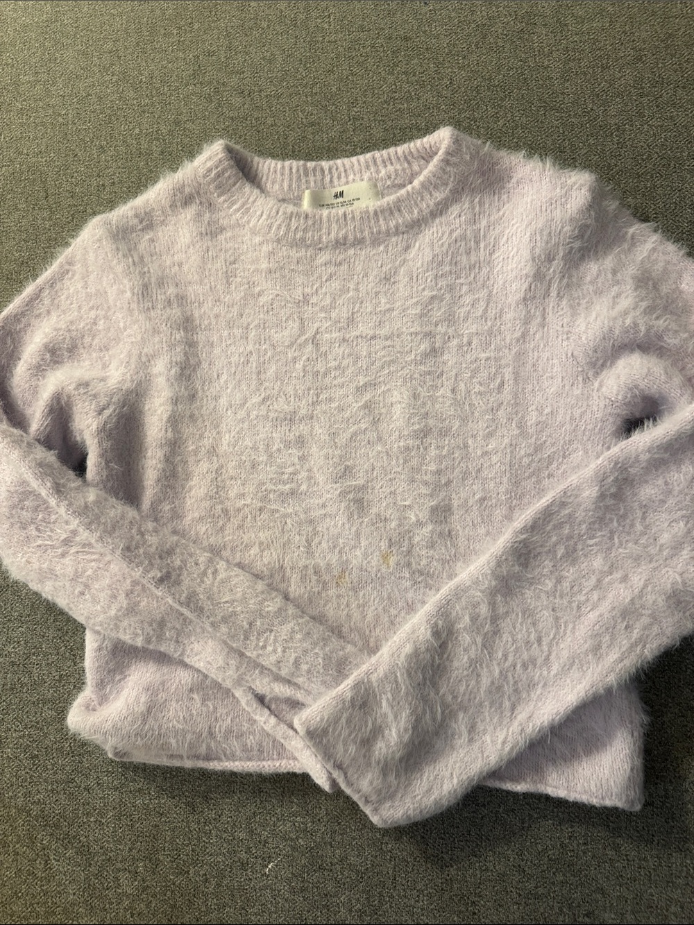5/$15- H&M Lavender Fuzzy Crewneck Sweater
